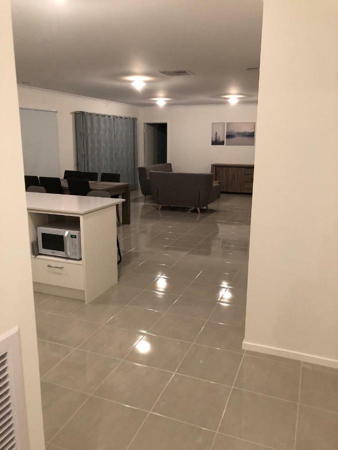 דירות Apple House Tarneit North מראה חיצוני תמונה